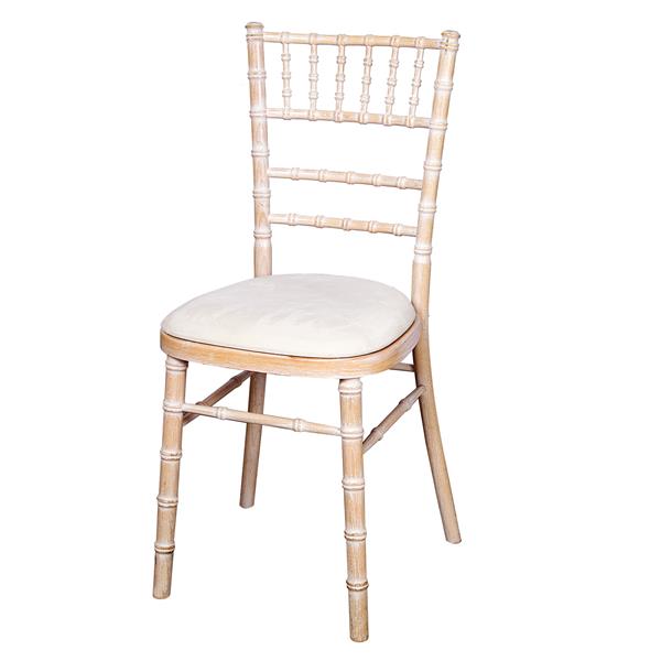 Chivari Chair With Ivory Pad