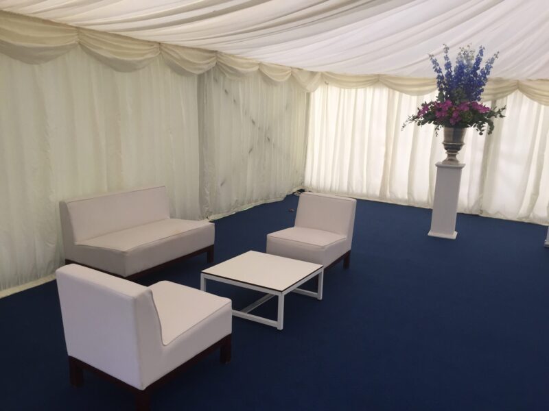 Milan White Single Seater (22"/55cm) - Image 2