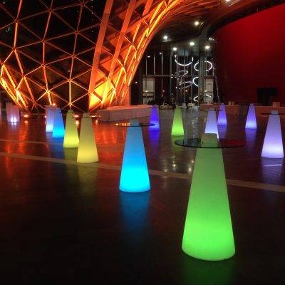 LED Peak Pod Table
