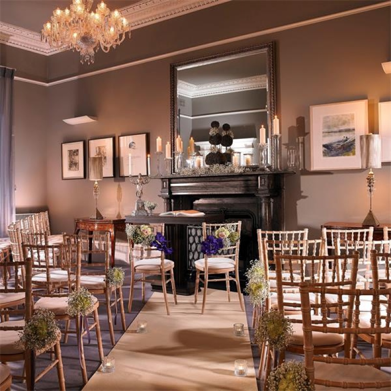 Chiavari Chair Limewash - Perfect for Weddings and Events - Image 4