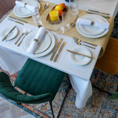 Teddy Chairs I Avant Garde crockery I Carmen cutlery I Camden glassware