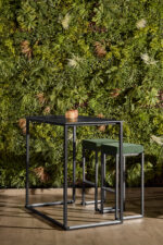 Kube High Bar Table with Kube Stool with Emerald Green Pad